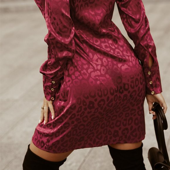 HOST PICK Red Burgundy Leopard Animal Pattern Tie Knot Satin Mini Dress Tunic L - Picture 3 of 11